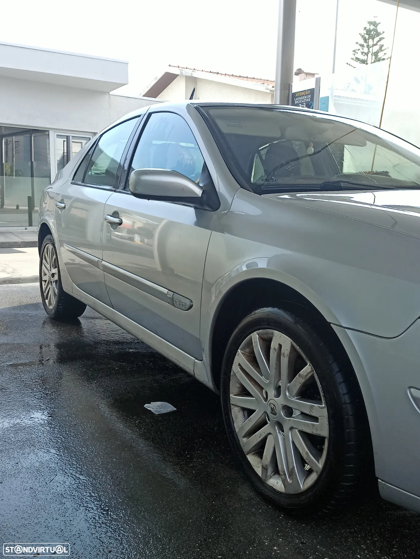 Renault Laguna - 3