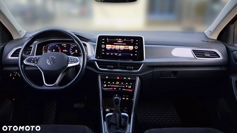 Volkswagen T-Roc 1.5 TSI Style DSG - 22