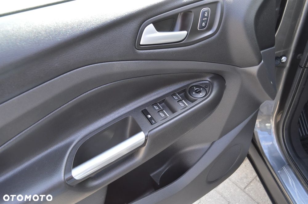 Ford Kuga 2.0 TDCi AWD Titanium - 19
