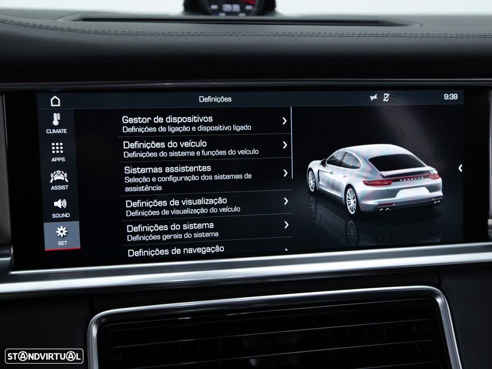 Porsche Panamera 4 S - 38