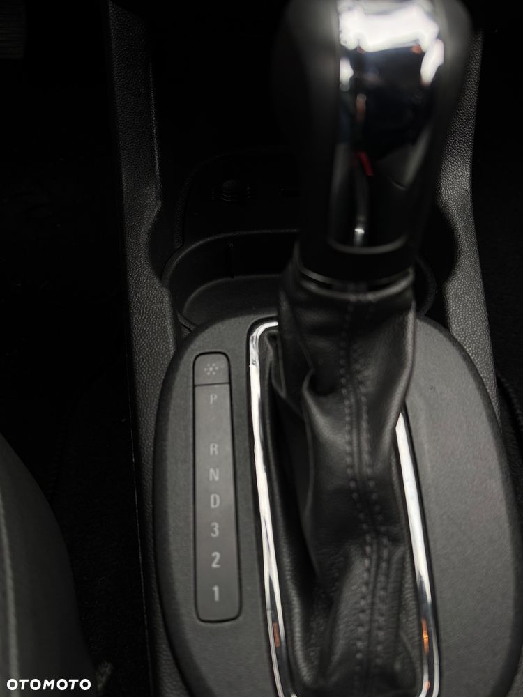 Opel Corsa 1.4 16V Automatik Edition - 22