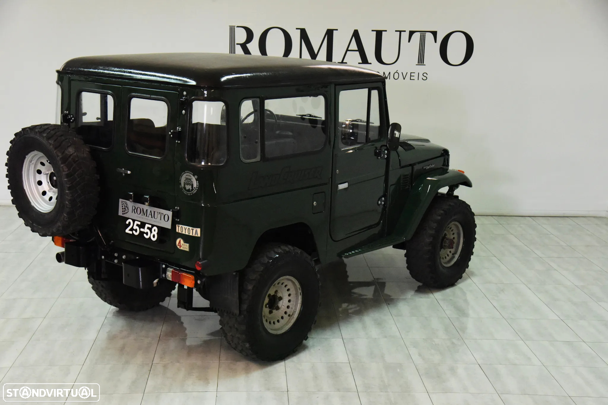 Toyota Land Cruiser - 6