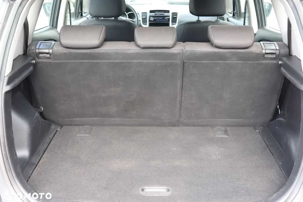Kia Venga 1.4 CRDi L - 13
