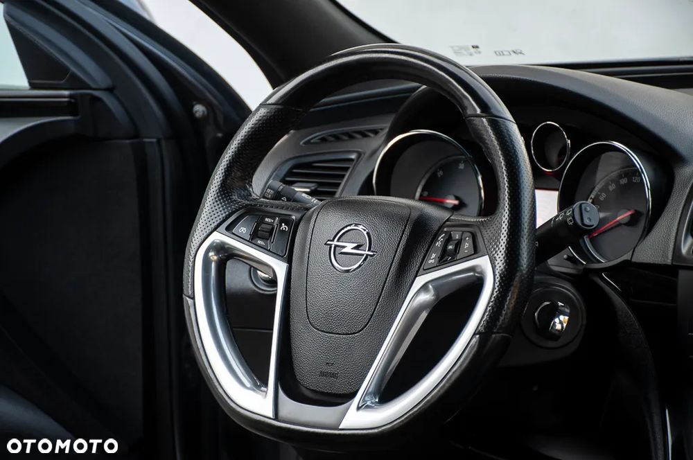 Opel Insignia 2.0 CDTI EcoFLEX Cosmo - 23