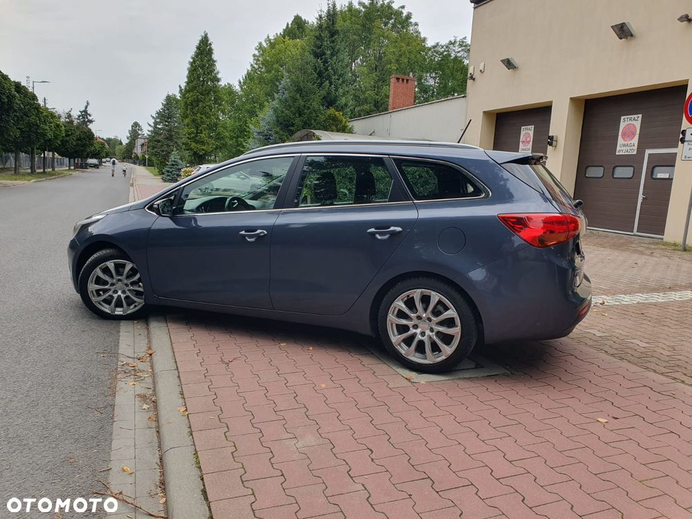 Kia Ceed 1.6 GDI XL - 21