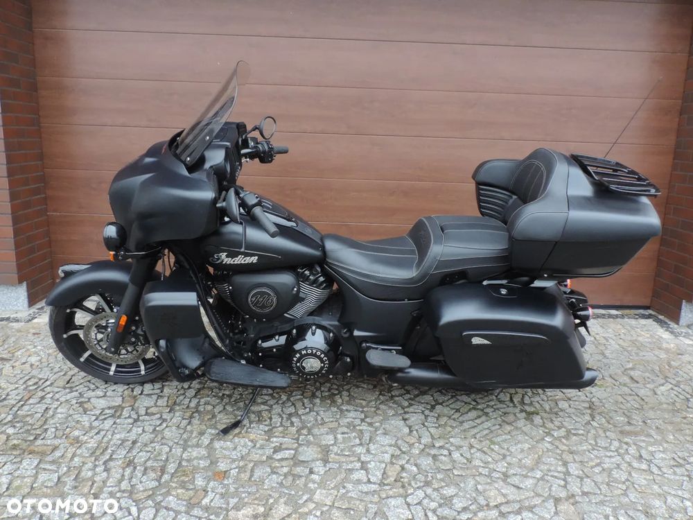 Indian Roadmaster - 1