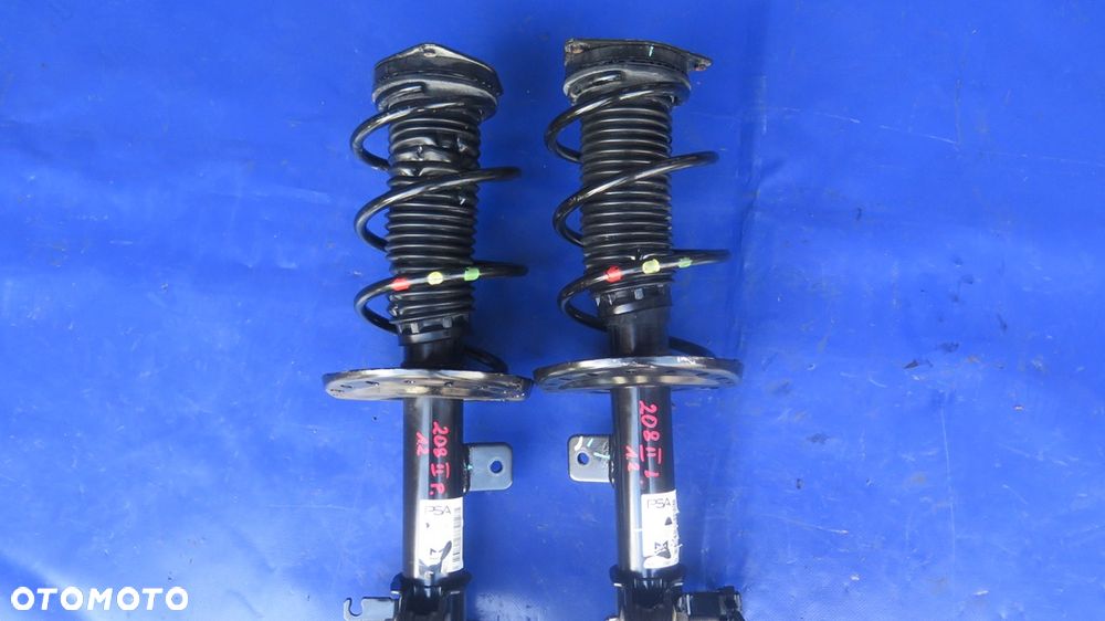 Amortyzator ze sprężyną przód lewy / prawy Peugeot 208 II Opel Corsa F 9831168080 9831168180 - 2