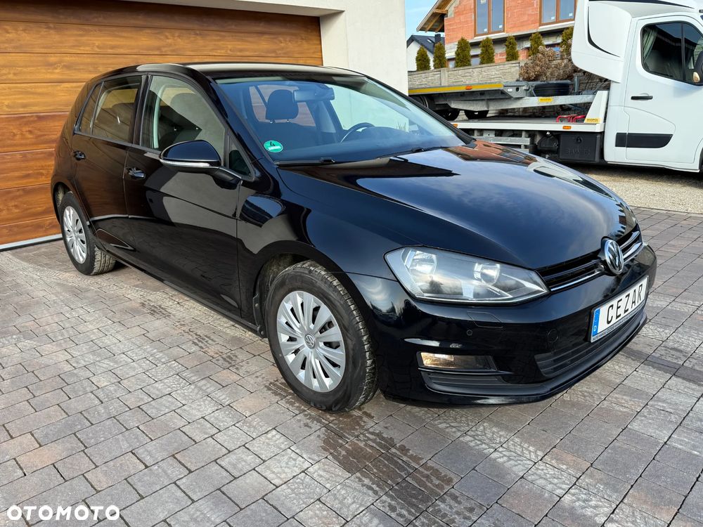 Volkswagen Golf - 3