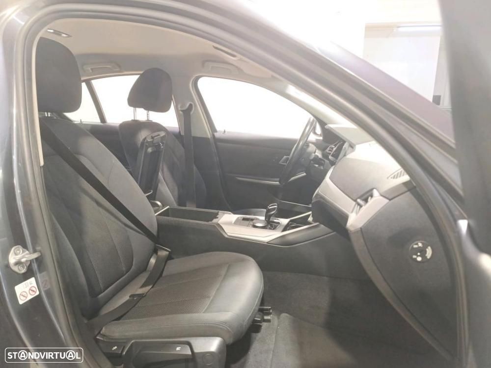 BMW 330 e Corporate Edition Auto - 7