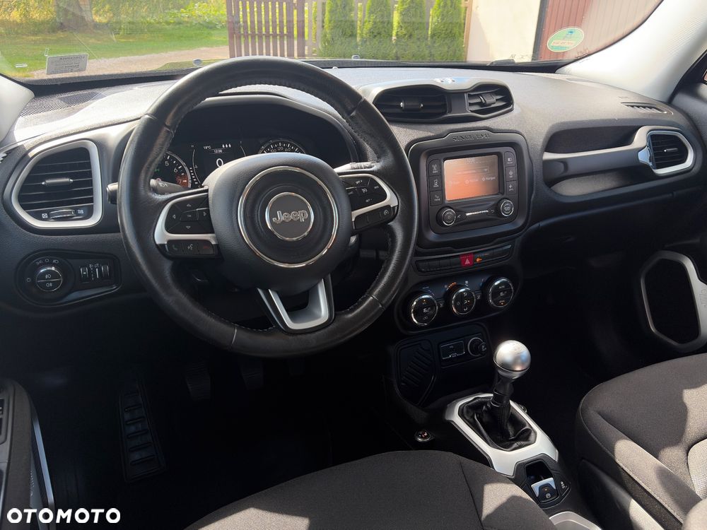 Jeep Renegade 1.6 E-torQ Longitude Adventure Edition - 30