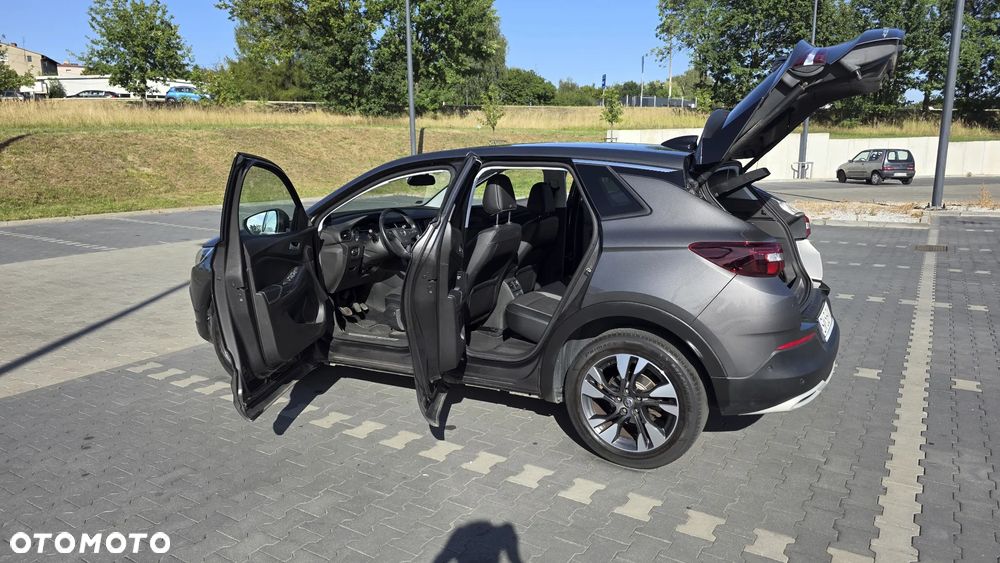 Opel Grandland X 1.2 T Innovation S&S - 11