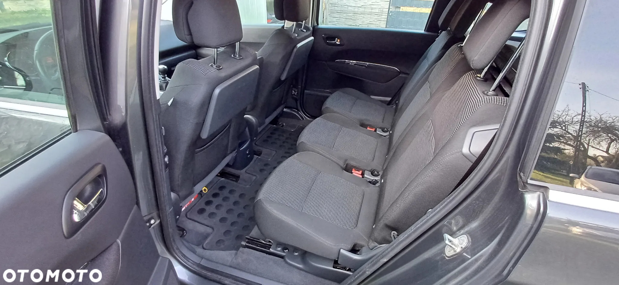 Peugeot 5008 1.6 HDi Trendy - 11