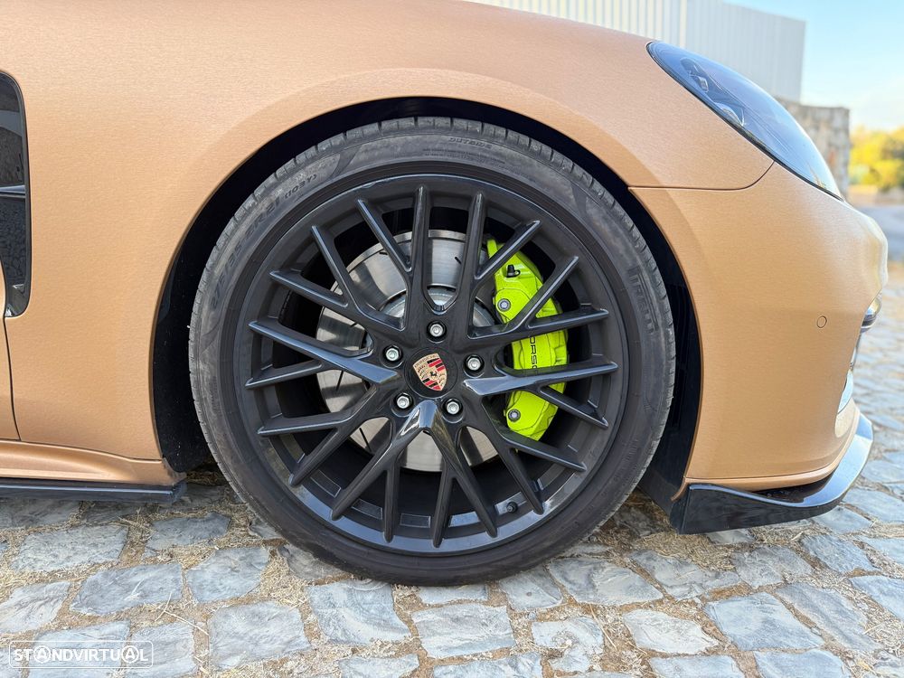 Porsche Panamera 4 E-Hybrid Platinum Edition com PDLS - 10