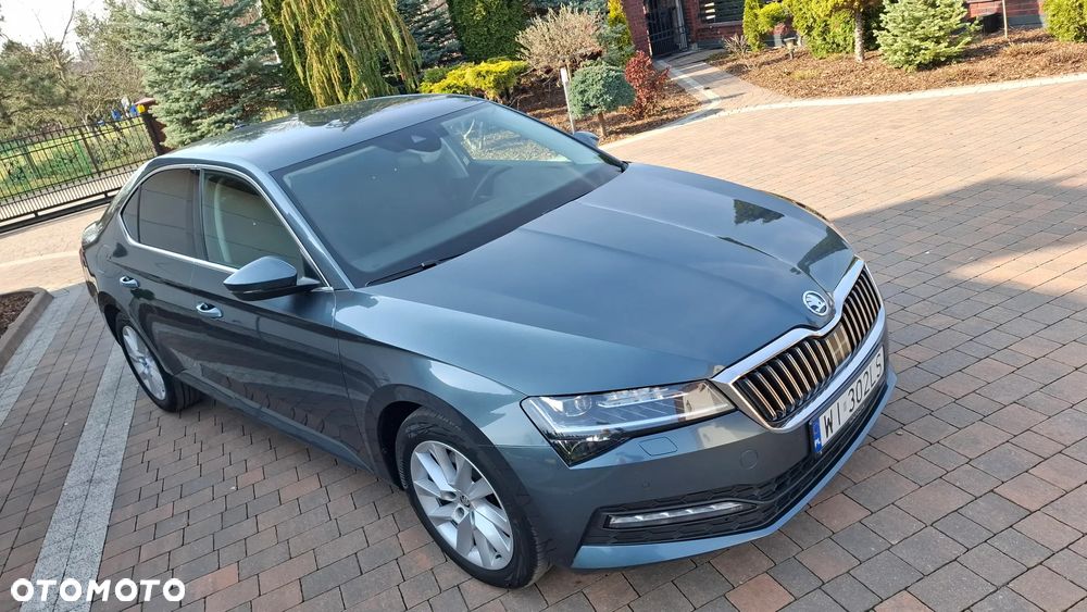 Skoda Superb 2.0 TDI SCR Sportline DSG - 14