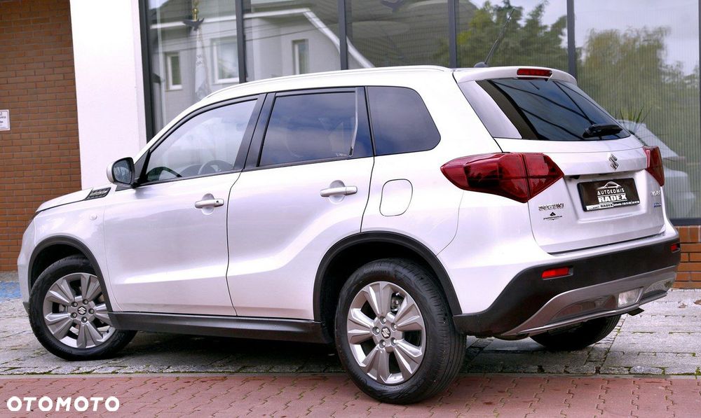 Suzuki Vitara - 8