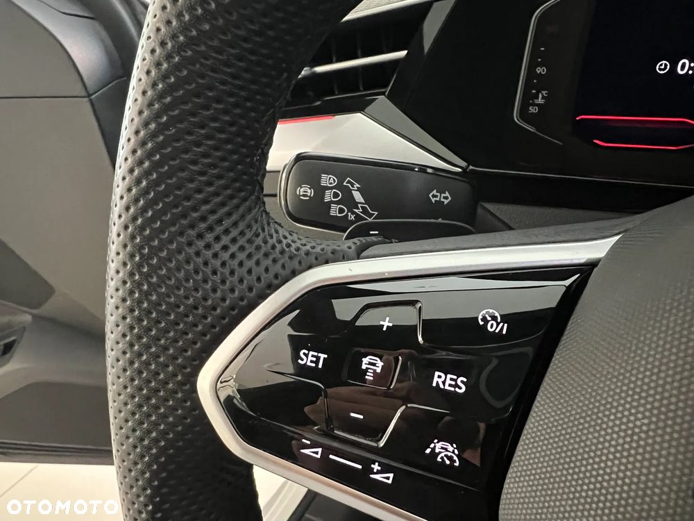 Volkswagen Arteon 2.0 TDI 4Motion R-Line DSG - 24