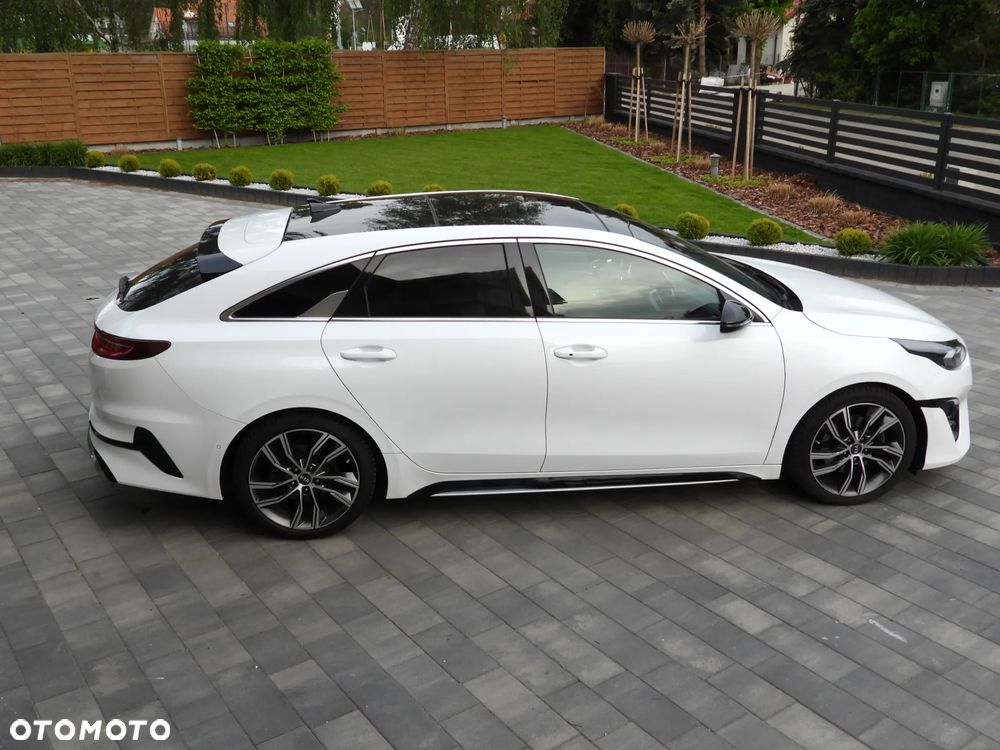 Kia ProCeed 1.5 T-GDI DCT7 OPF GT LINE - 21