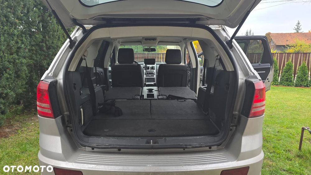 Dodge Journey - 4