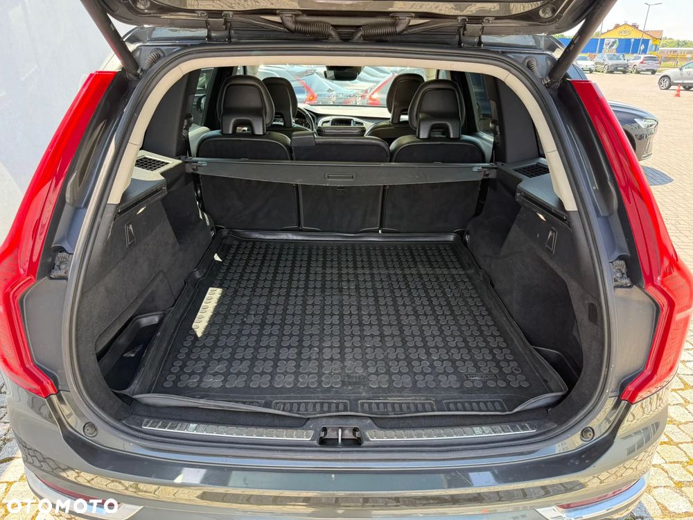 Volvo XC 90 D5 AWD Inscription - 38