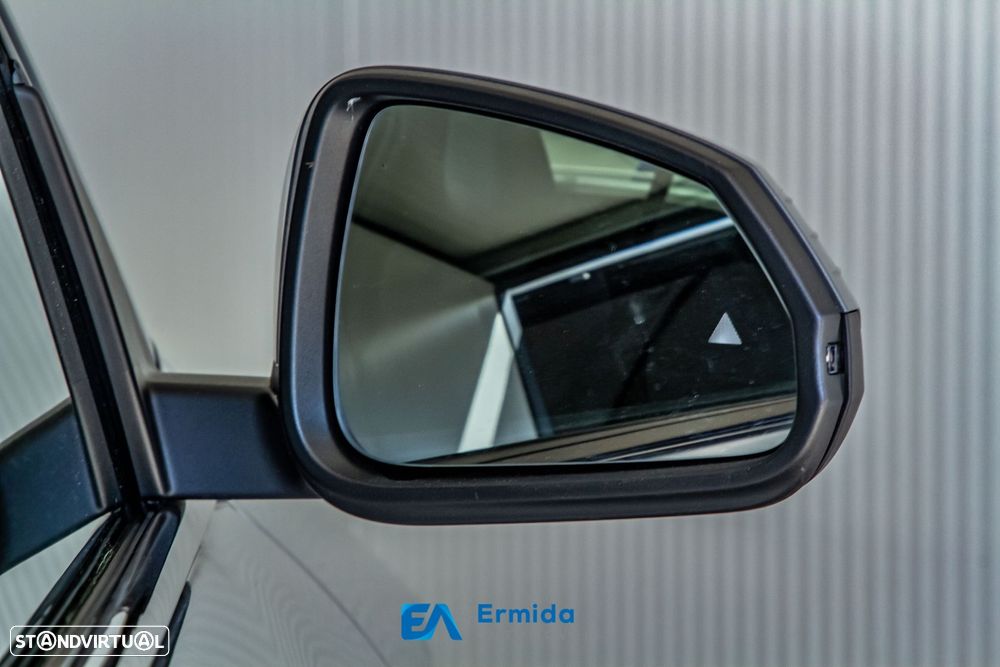 BMW X2 sDrive20i - 16