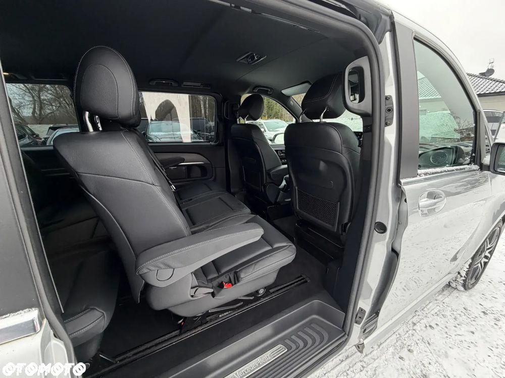 Mercedes-Benz Klasa V 300 d lang 4Matic 9G-TRONIC Avantgarde Edition - 33
