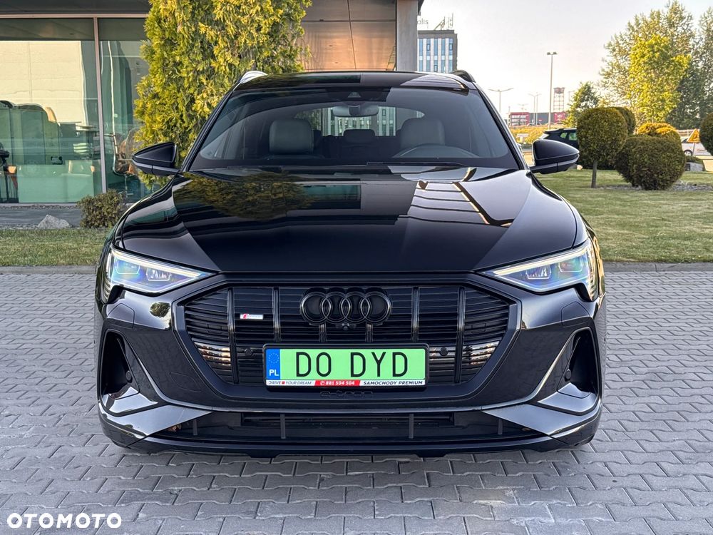 Audi e-tron 55 Quattro S Line - 13