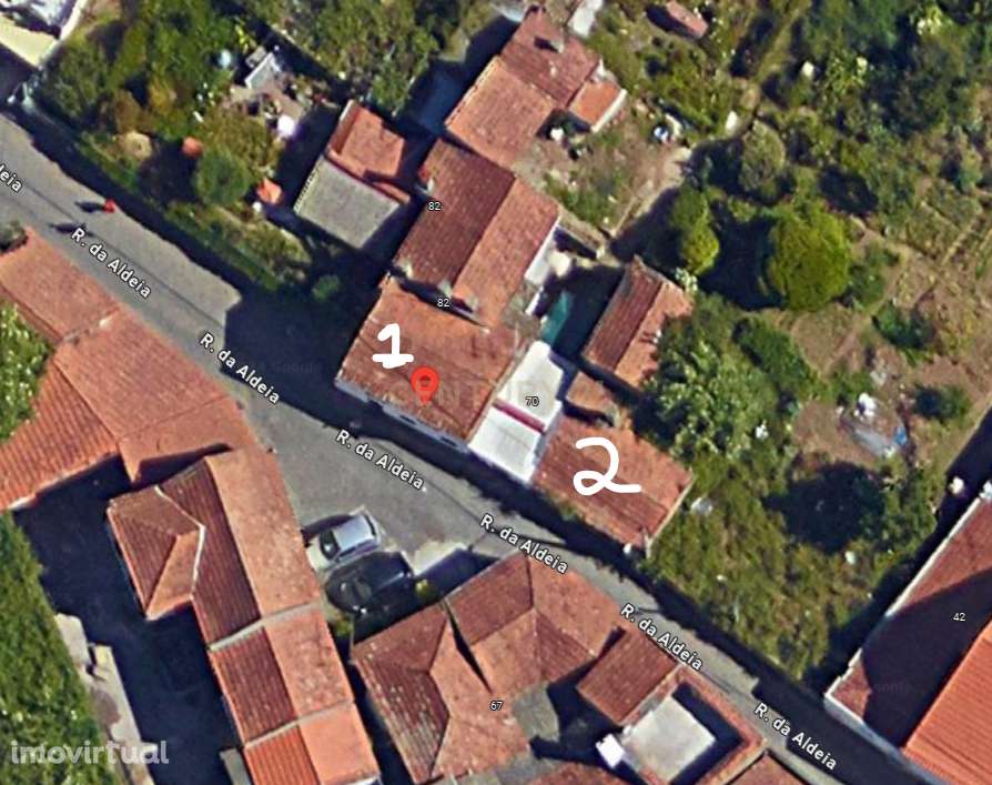 Duas moradias juntas para remodelar ou  edificar 3 mordias à entrada d - Grande imagem: 3/45