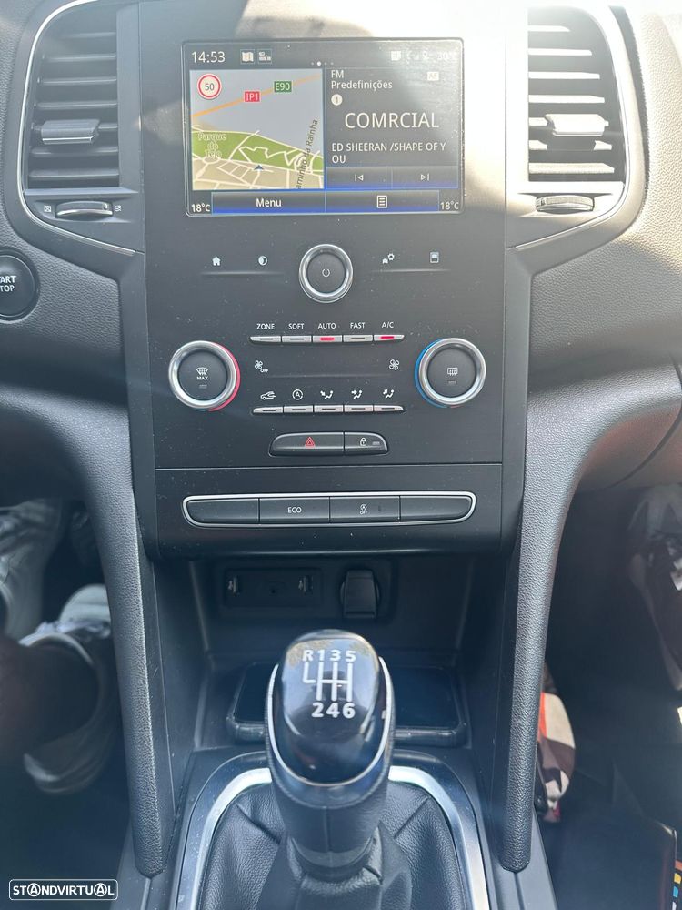 Renault Mégane 1.5 Blue dCi Limited - 13