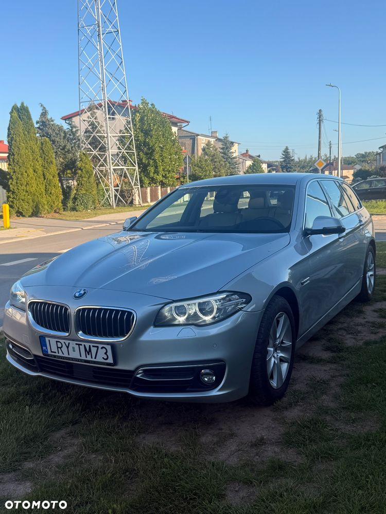 BMW Seria 5 528i xDrive Sport-Aut Luxury Line - 6