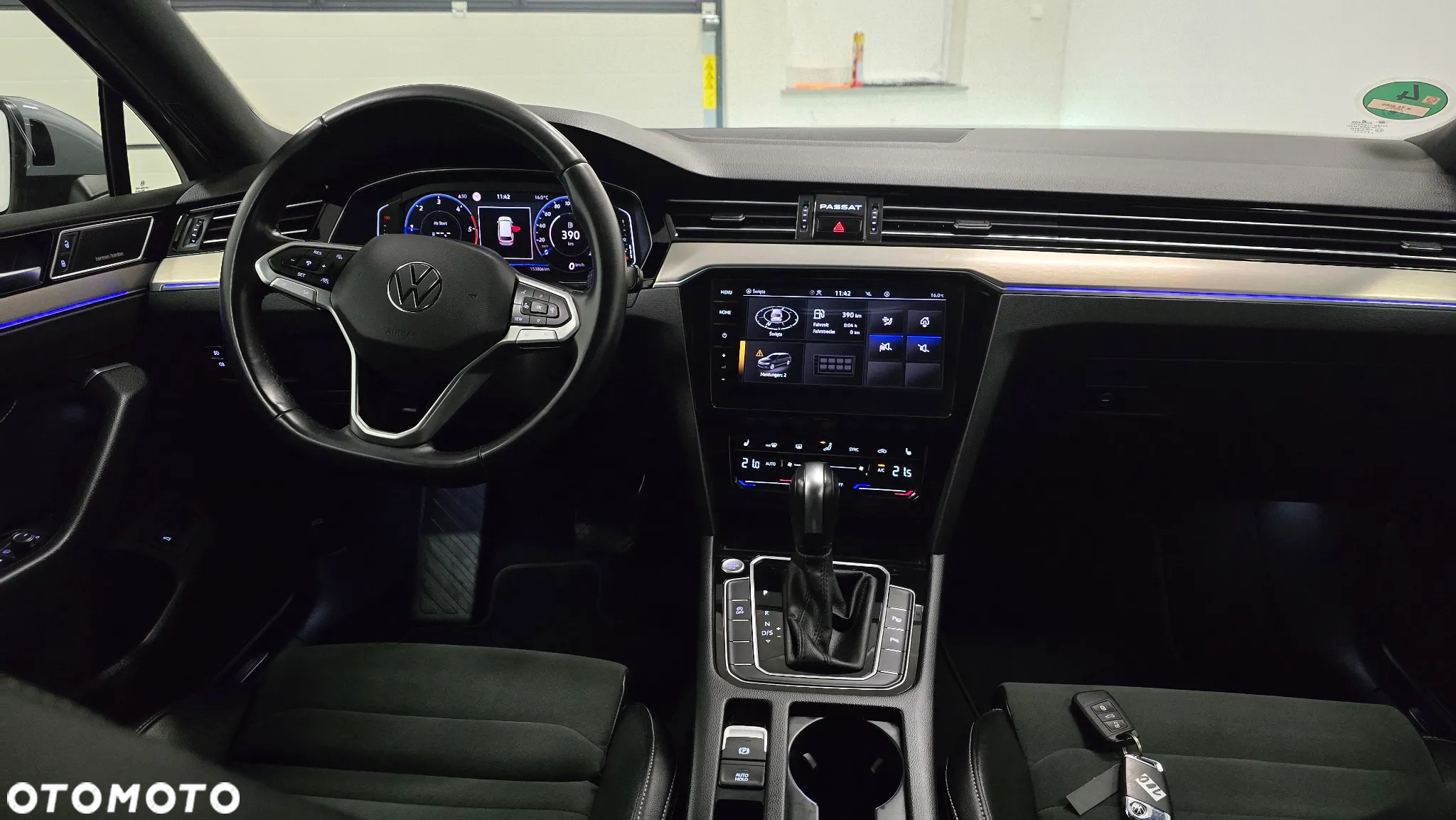 Volkswagen Passat 2.0 TDI SCR R-Line DSG - 17