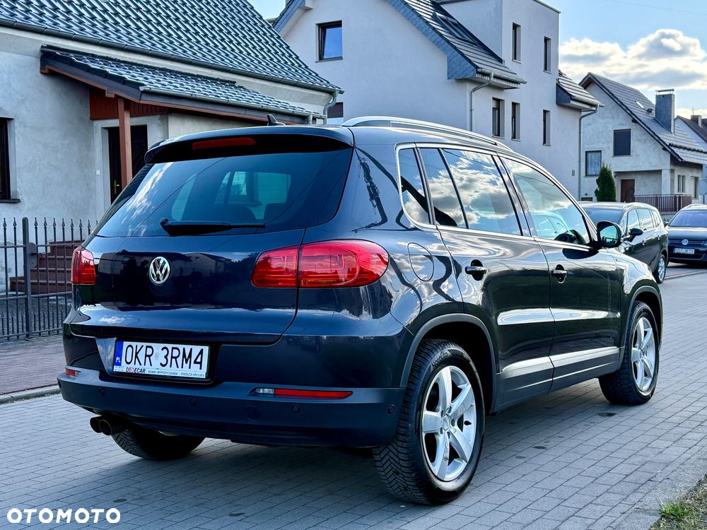 Volkswagen Tiguan 2.0 TDI DPF BlueMotion Technology Lounge Sport & Style - 10