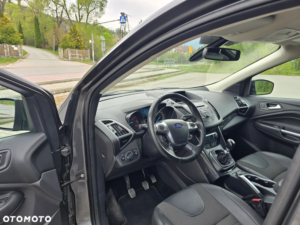 Ford Kuga 2.0 TDCi 4WD Titanium - 16