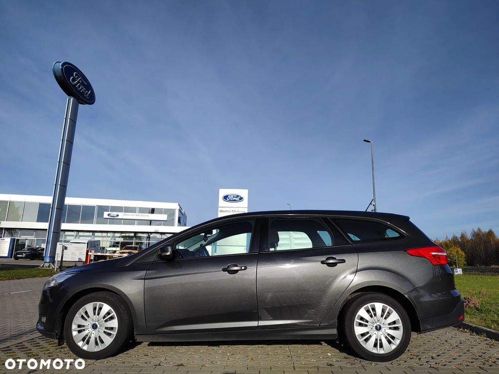 Ford Focus 1.5 EcoBlue Trend - 6