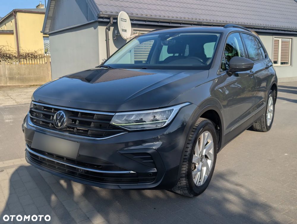 Volkswagen Tiguan 2.0 TSI 4Mot Life DSG - 1