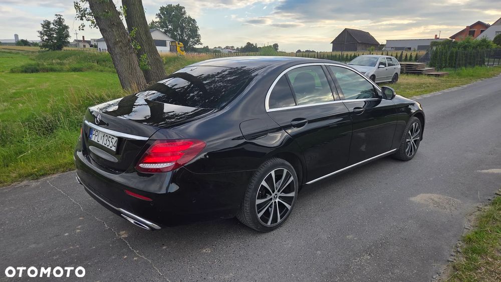Mercedes-Benz Klasa E 200 d 9G-TRONIC - 3
