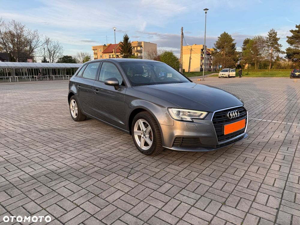 Audi A3 Sportback 30 TFSI - 2