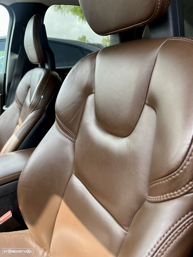 Volvo XC 90 D5 AWD Geartronic Inscription - 18