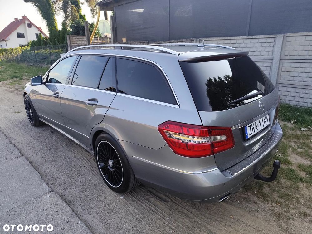 Mercedes-Benz Klasa E 350 CDI BlueEff Avantgarde - 4