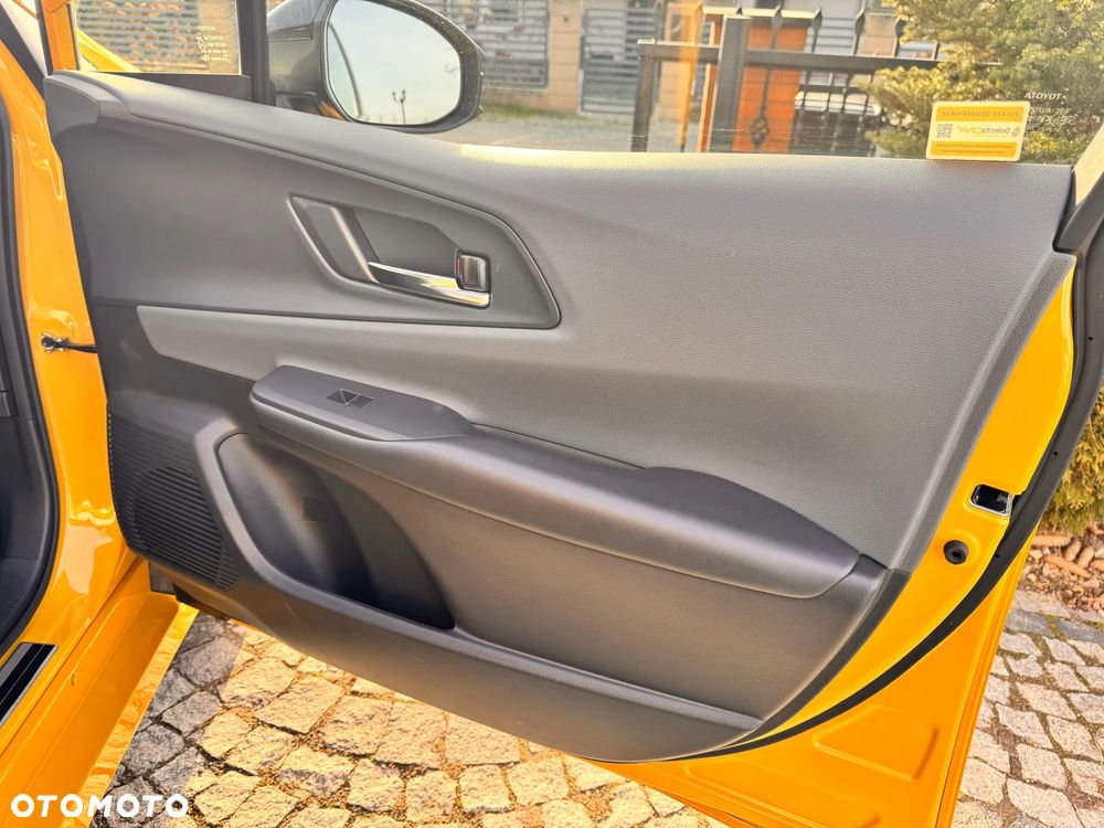 Toyota Prius 2.0 Hybrid Prestige - 16