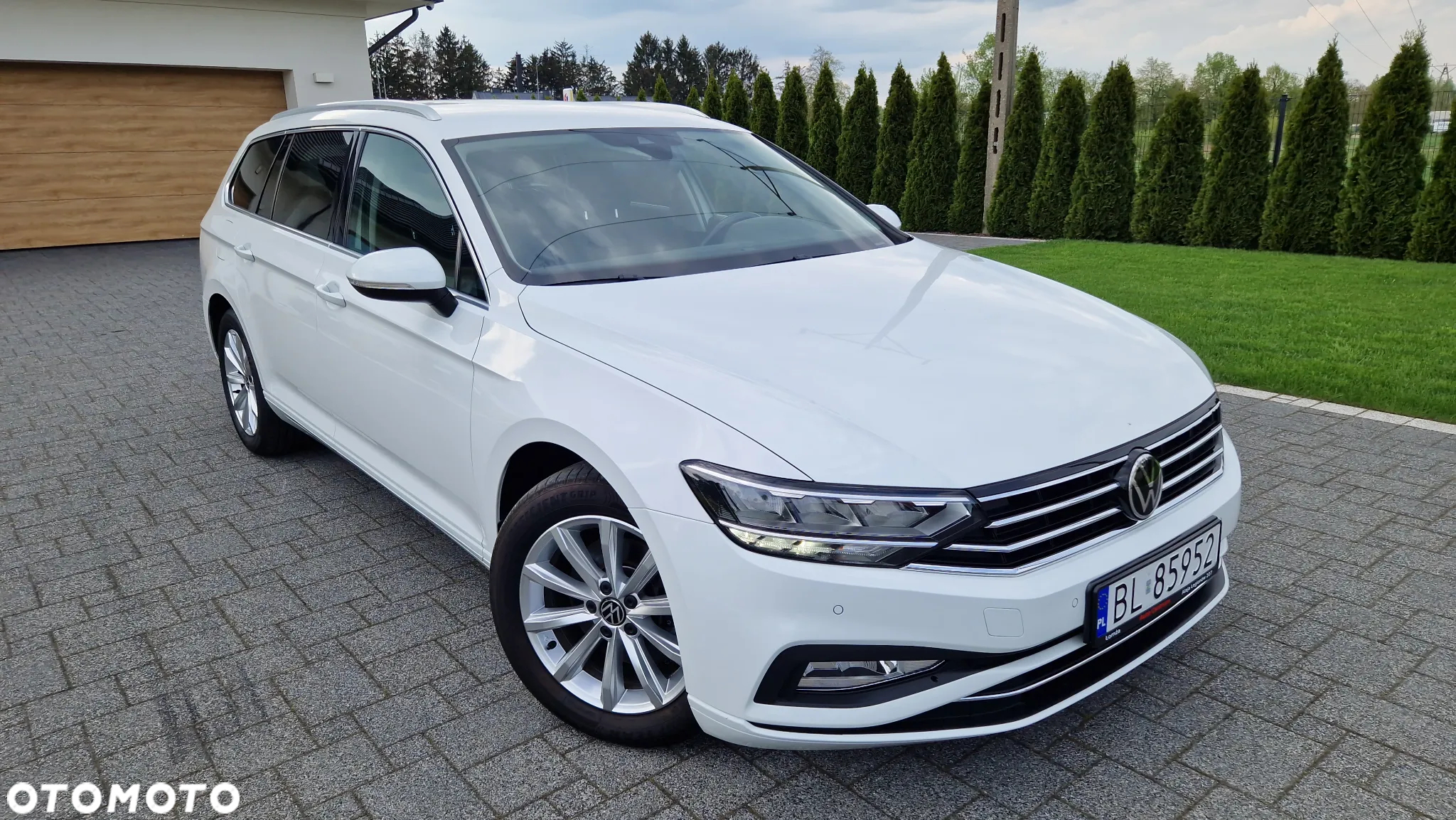 Volkswagen Passat Variant 2.0 TDI SCR DSG Business - 28