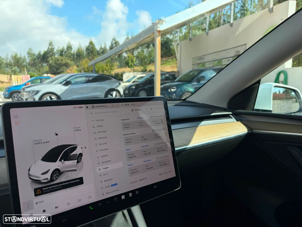 Tesla Model Y Standard - 17