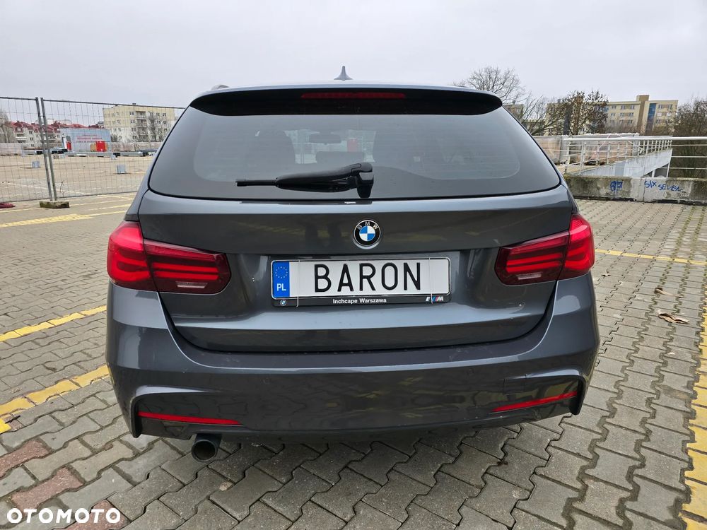 BMW Seria 3 318i Edition M Sport Shadow - 12