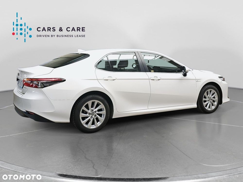 Toyota Camry 2.5 Hybrid Comfort CVT - 23