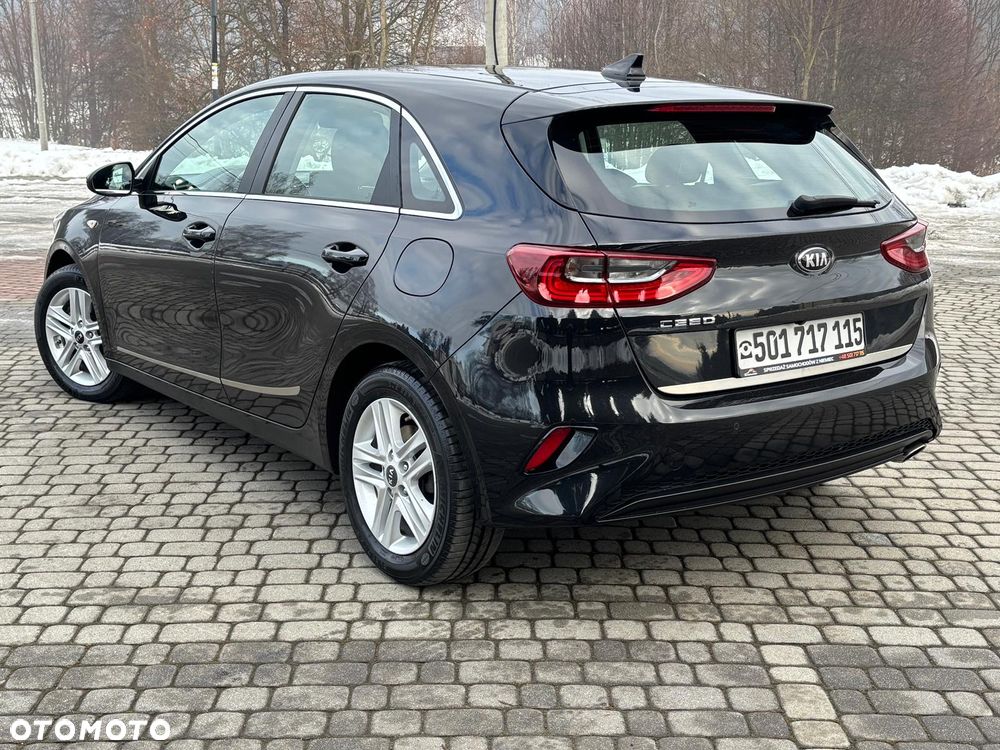 Kia Ceed 1.4 L Business Line - 3