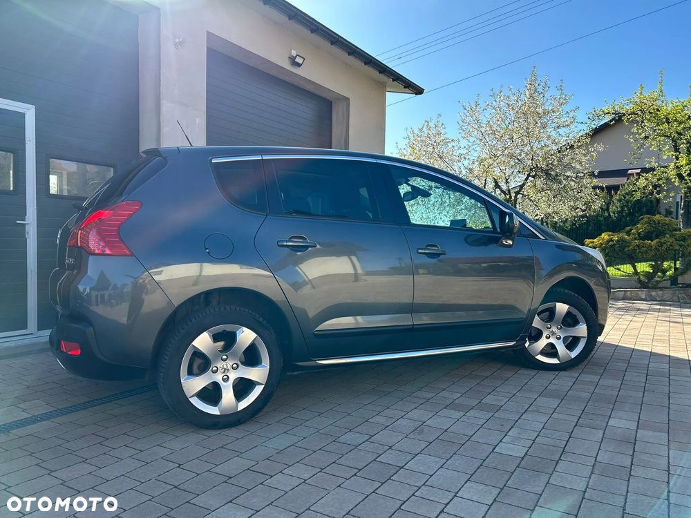 Peugeot 3008 HDi FAP 150 Allure - 11