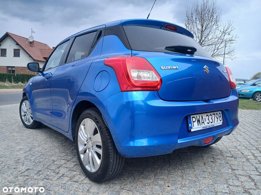 Suzuki Swift 1.2 Premium Plus - 15