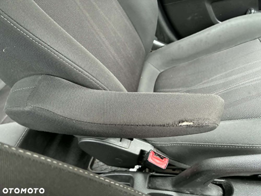 Chevrolet Aveo 1.4 16V LT - 14