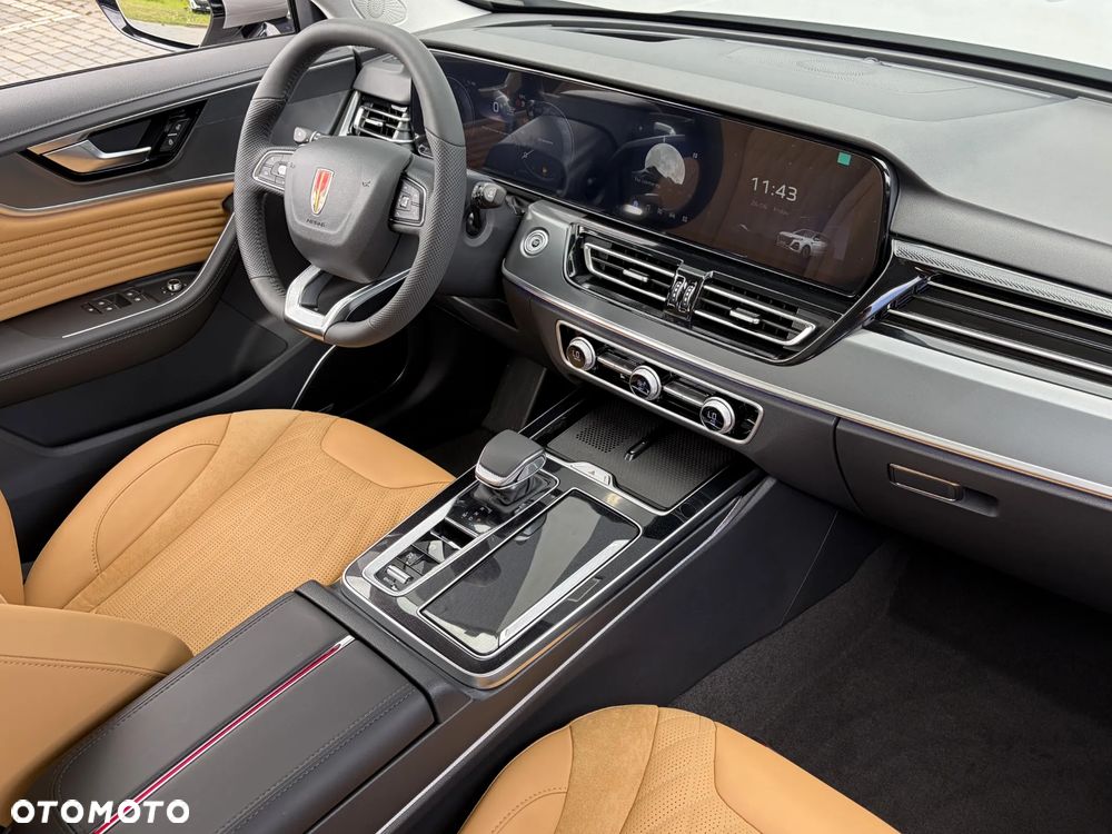 Hongqi HS5 2.0T Executive AWD - 26