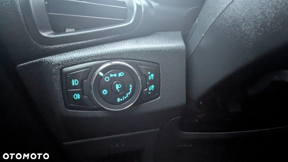 Ford EcoSport - 31