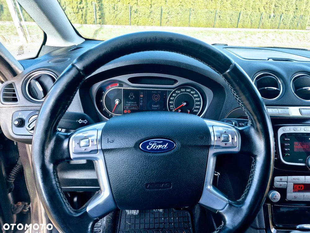 Ford S-Max 2.0 TDCi DPF Business Edition - 4